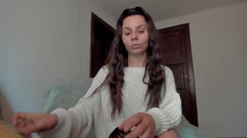 easyacee online show from 15, 10, 2025