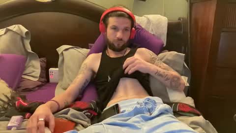 Easytrippy69 online show from 16, 11, 2025