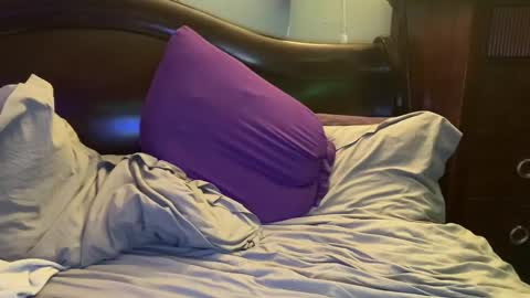 Easytrippy69 online show from 21, 11, 2025