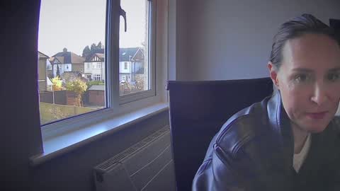 Nadia Ferreira  online show from 19, 3, 2026