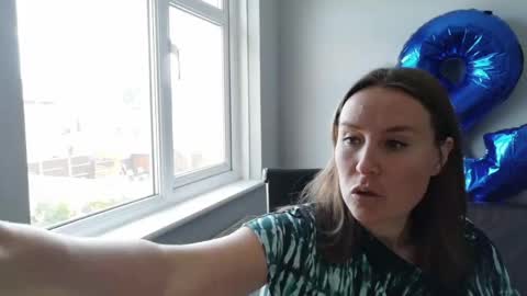 Nadia Ferreira  online show from 12, 5, 2026