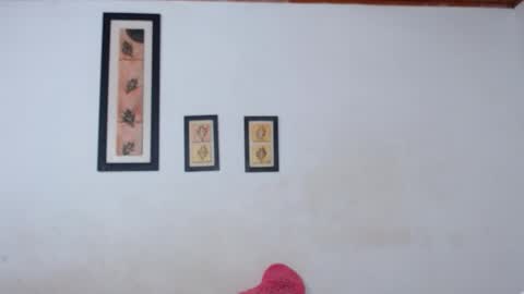 Laraand Drake online show from 21, 12, 2025