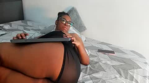 Snapshot of ebelin_sex chatting on 4, 8, 2026 ebe online show from 4, 8, 2026