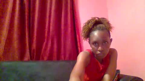 Snapshot of ebon_fantasy1 chatting on 7, 6, 2026 Ebon Fantasy1s online show from 7, 6, 2026