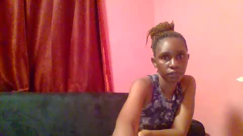 Snapshot of ebon_fantasy1 chatting on 8, 6, 2026 Ebon Fantasy1s online show from 8, 6, 2026