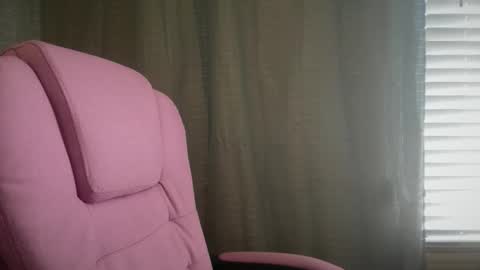 Snapshot of ebony8ivory chatting on 29, 5, 2026 americnbarbie online show from 29, 5, 2026