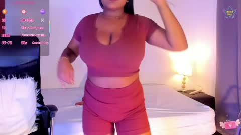 Snapshot of ebony__queen2 chatting on 26, 5, 2026 ebony__queen2 online show from 26, 5, 2026