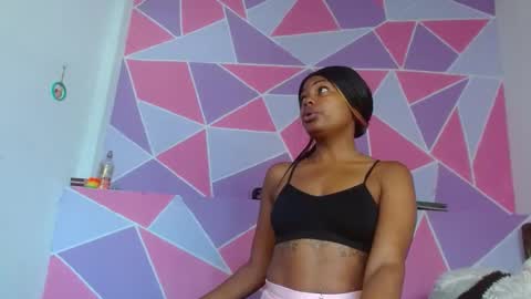 Alika Ashanti online show from 2, 1, 2025