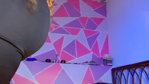 Alika Ashanti online show from 12, 5, 2026