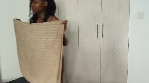 Snapshot of ebony_angelina chatting on 14, 11, 2025 Angelina online show from 14, 11, 2025