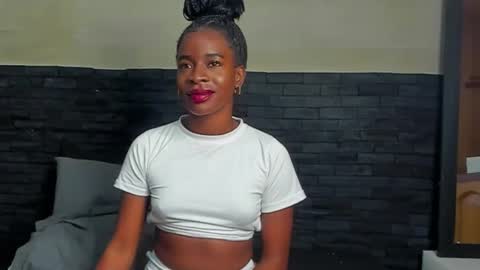 ebony_baby18 online show from 17, 3, 2026