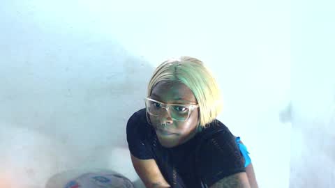 chayna smith online show from 2, 1, 2025