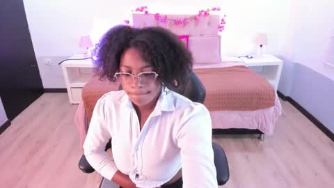 Snapshot of ebony_fantasy2 chatting on 19, 9, 2025 ebony_fantasy2 online show from 19, 9, 2025