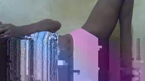 Snapshot of ebony_flower4 chatting on 1, 2, 2026 ebony_flower4 online show from 1, 2, 2026