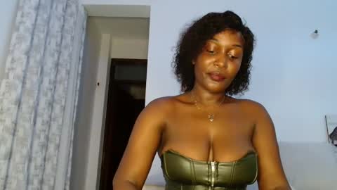 Snapshot of ebony_ghoddes chatting on 23, 3, 2026 ebony online show from 23, 3, 2026