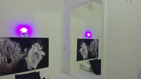 Snapshot of ebony_katterin chatting on 7, 1, 2025 ebony_katterin online show from 7, 1, 2025