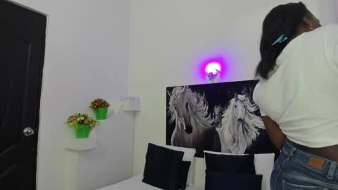 Snapshot of ebony_katterin chatting on 26, 1, 2025 ebony_katterin online show from 26, 1, 2025