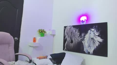 Snapshot of ebony_katterin chatting on 18, 2, 2025 ebony_katterin online show from 18, 2, 2025
