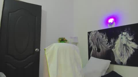 Snapshot of ebony_katterin chatting on 21, 2, 2025 ebony_katterin online show from 21, 2, 2025