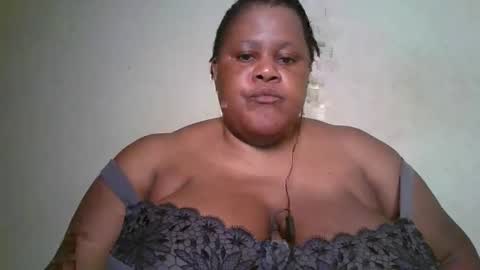 Snapshot of ebony_magixs chatting on 10, 9, 2025 ebony_magixs online show from 10, 9, 2025