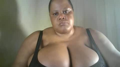 ebony_magixs online show from 24, 9, 2025