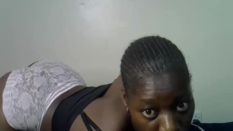 Snapshot of ebony_malika chatting on 26, 2, 2025 malika online show from 26, 2, 2025