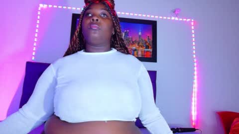 Snapshot of ebony_neighbormoans chatting on 30, 11, 2025 LINA online show from 30, 11, 2025