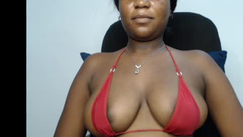 Snapshot of ebony_sexy_queen chatting on 25, 1, 2025 Racheal online show from 25, 1, 2025