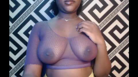 Snapshot of ebony_sexy_queen chatting on 22, 2, 2025 Racheal online show from 22, 2, 2025