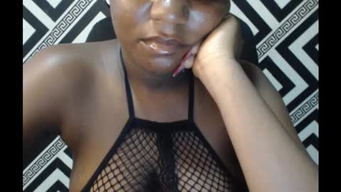 Snapshot of ebony_sexy_queen chatting on 7, 3, 2025 Racheal online show from 7, 3, 2025