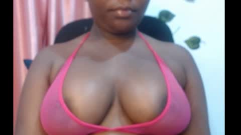 Snapshot of ebony_sexy_queen chatting on 20, 9, 2025 Racheal online show from 20, 9, 2025
