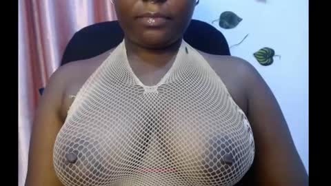 Snapshot of ebony_sexy_queen chatting on 22, 9, 2025 Racheal online show from 22, 9, 2025