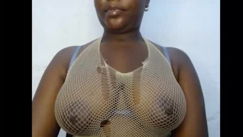 Snapshot of ebony_sexy_queen chatting on 14, 10, 2025 Racheal online show from 14, 10, 2025