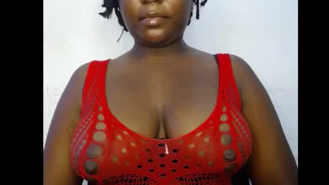 Snapshot of ebony_sexy_queen chatting on 15, 10, 2025 Racheal online show from 15, 10, 2025