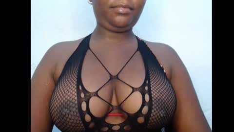 Snapshot of ebony_sexy_queen chatting on 19, 10, 2025 Racheal online show from 19, 10, 2025