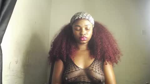Snapshot of ebony_slimgirl0 chatting on 12, 7, 2026 Lilly online show from 12, 7, 2026