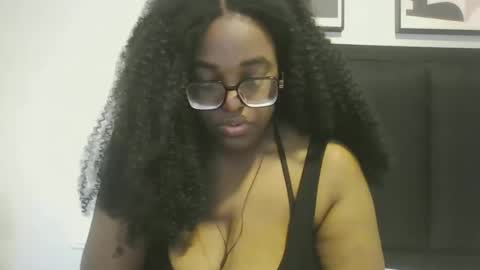 ebonybigtitqueen0 online show from 4, 4, 2026