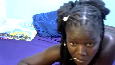 Snapshot of ebonybloom01 chatting on 8, 3, 2026 ebonybloom01 online show from 8, 3, 2026