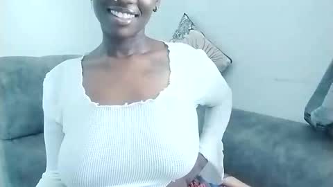 Snapshot of ebonycandymelani chatting on 28, 1, 2025 Ebony Melanie online show from 28, 1, 2025