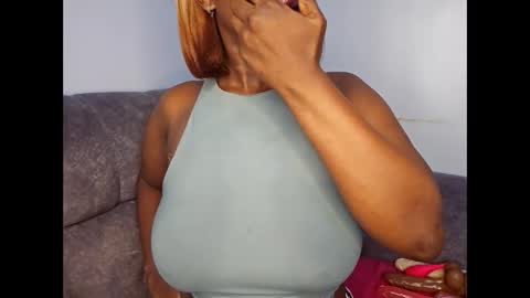 Snapshot of ebonycandymelani chatting on 13, 9, 2025 Ebony Melanie online show from 13, 9, 2025