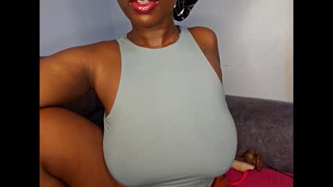 Snapshot of ebonycandymelani chatting on 25, 10, 2025 Ebony Melanie online show from 25, 10, 2025