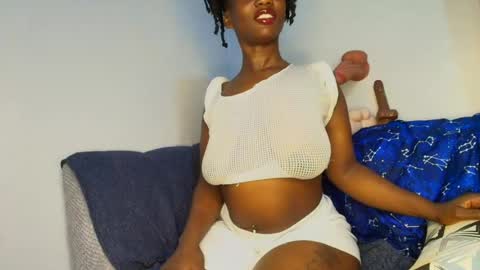 Snapshot of ebonycandymelani chatting on 7, 7, 2026 Ebony Melanie online show from 7, 7, 2026