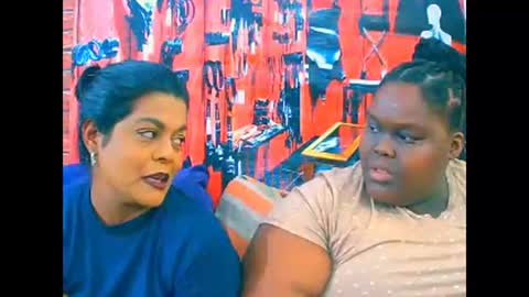 ebonyhotbuns4u2luv online show from 6, 11, 2025