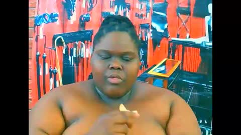 ebonyhotbuns4u2luv online show from 13, 11, 2025