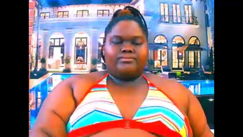 Snapshot of ebonyhotbuns4u2luv chatting on 8, 4, 2026 ebonyhotbuns4u2luv online show from 8, 4, 2026