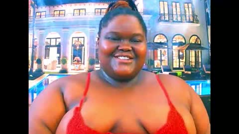 Snapshot of ebonyhotbuns4u2luv chatting on 9, 4, 2026 ebonyhotbuns4u2luv online show from 9, 4, 2026