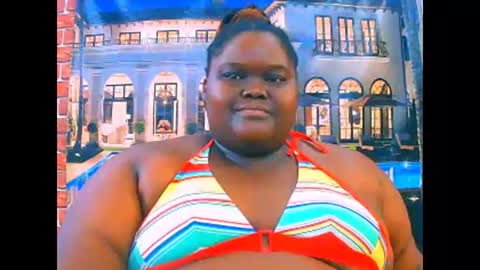 Snapshot of ebonyhotbuns4u2luv chatting on 11, 4, 2026 ebonyhotbuns4u2luv online show from 11, 4, 2026