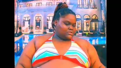 Snapshot of ebonyhotbuns4u2luv chatting on 1, 5, 2026 ebonyhotbuns4u2luv online show from 1, 5, 2026