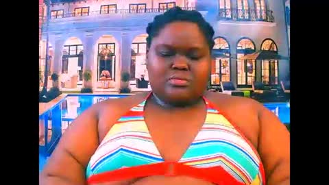 Snapshot of ebonyhotbuns4u2luv chatting on 8, 5, 2026 ebonyhotbuns4u2luv online show from 8, 5, 2026