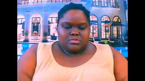 Snapshot of ebonyhotbuns4u2luv chatting on 15, 5, 2026 ebonyhotbuns4u2luv online show from 15, 5, 2026
